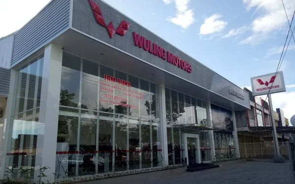 Ilustrasi logo dan diler resmi Wuling Motors sebagai bentuk komitmen perusahaan dalam menjaga kualitas layanan konsumen.