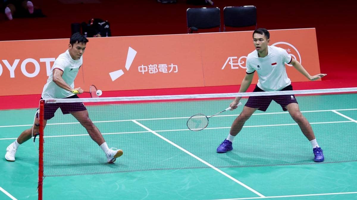 Ganda putra Indonesia beraksi pada nomor beregu putra Asian Games 2026 di Aichi, Jepang