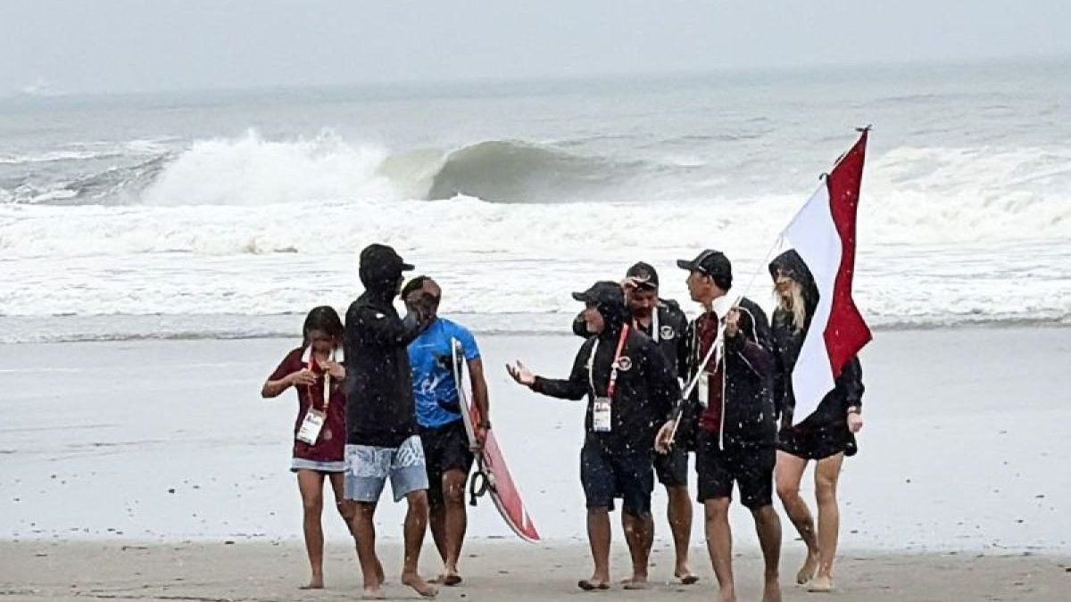 I Made Pajar Ariyana disambut timnas surfing Indonesia di Asian Games 2026