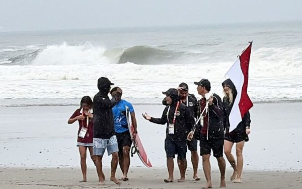 I Made Pajar Ariyana disambut timnas surfing Indonesia di Asian Games 2026