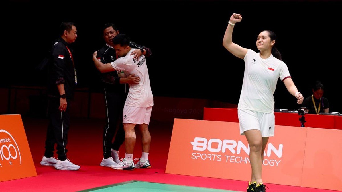 Syahnawi Amri dan Marwah Nita Violina merayakan kemenangan di Asian Games 2026