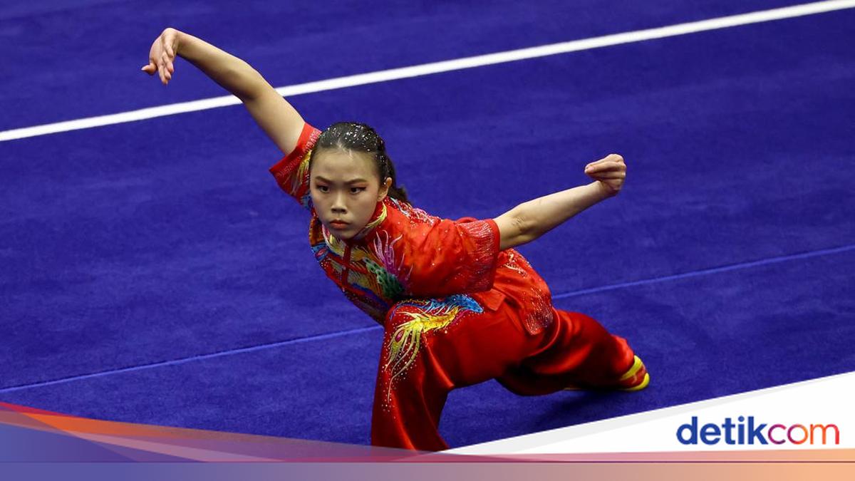 Aksi atlet wushu nomor changquan putri Asian Games 2026