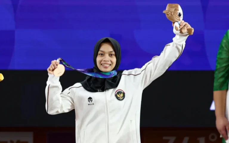 Luluk Diana Tri Wijayana Raih Perunggu Angkat Besi 49kg Asian Games 2026
