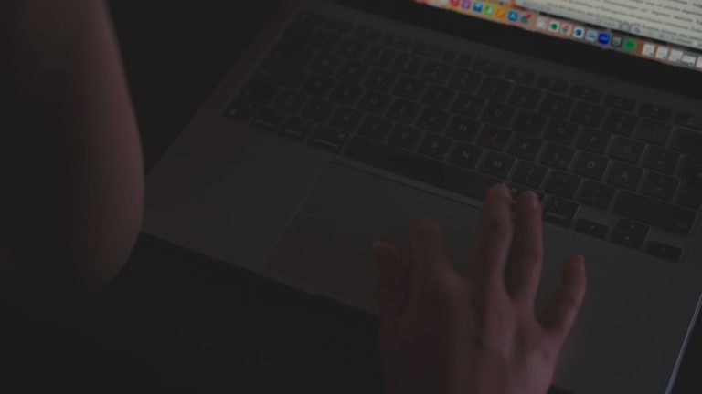 Apa Itu Jejak Digital dan Cara Mengelolanya