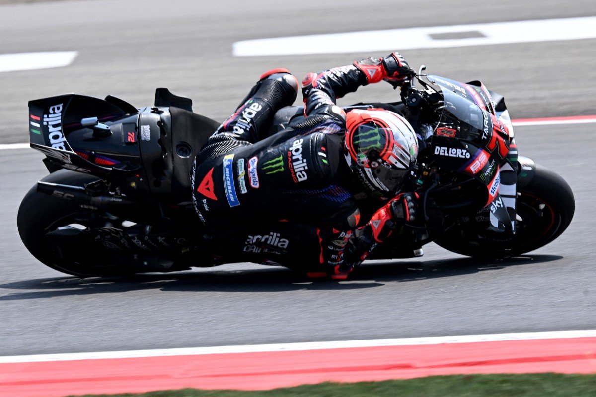 Aksi pembalap Aprilia di MotoGP Mandalika 2026