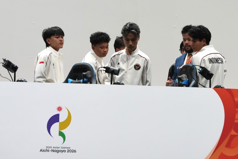 Wamenpora RI Taufik Hidayat memberi apresiasi kepada timnas MLBB Indonesia di Asian Games 2026