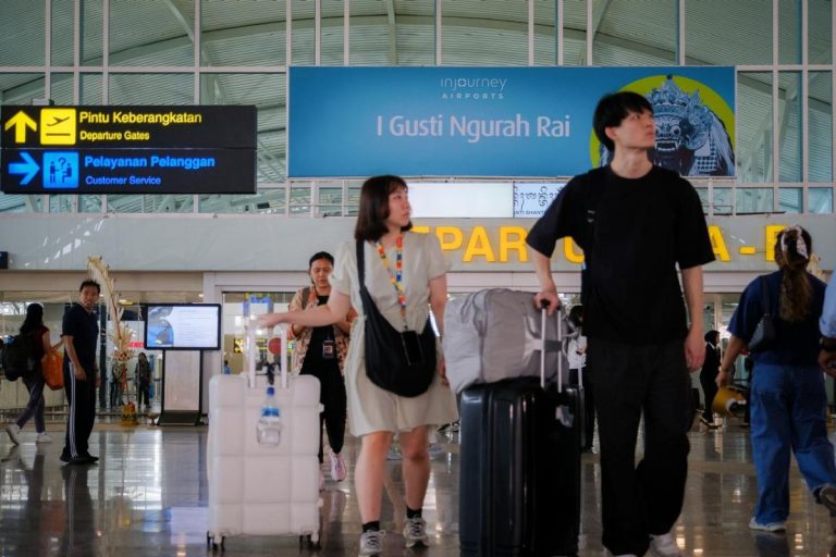 Harga Tiket Pesawat Libur Nataru 2026 Turun 11-13 Persen, Saatnya Amankan Jadwal